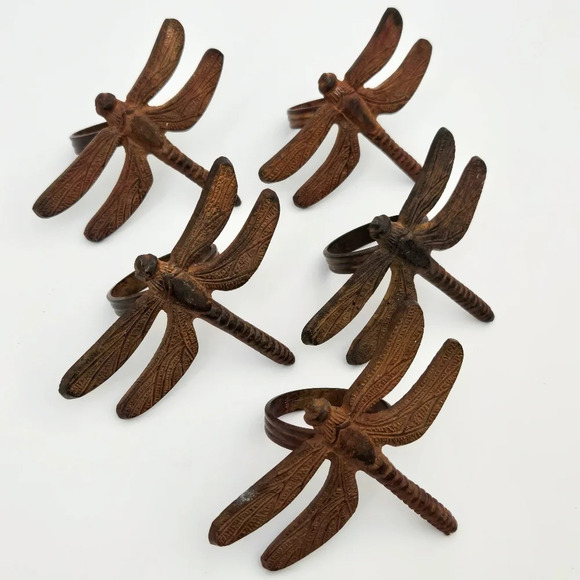 SET OF 5 Pier 1 Dragonfly Rusty Brown Metal Farmhouse Napkin Rings (4 & 1 Extra) - Picture 2 of 2